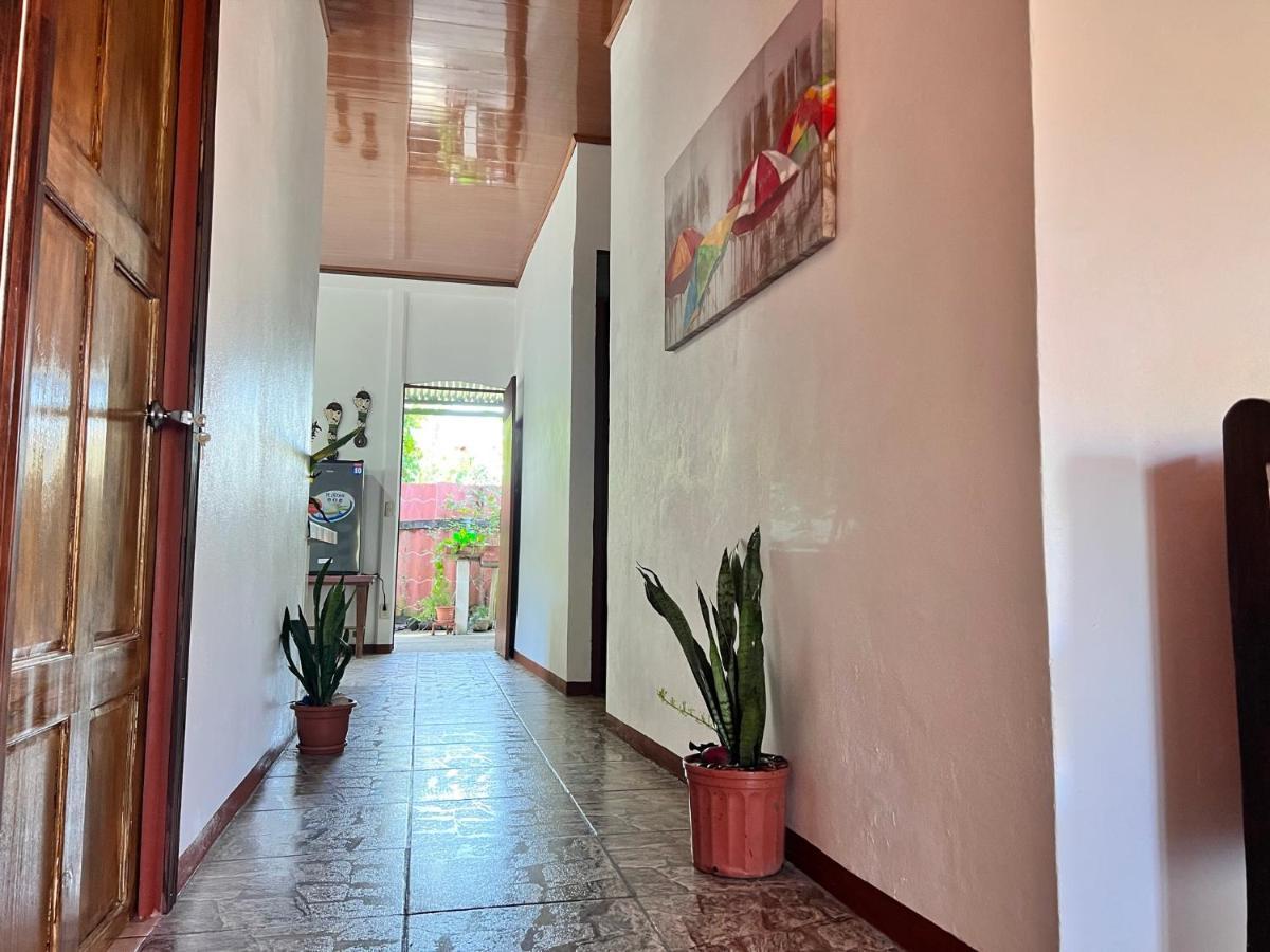 Natural Experience House Тортугеро Экстерьер фото
