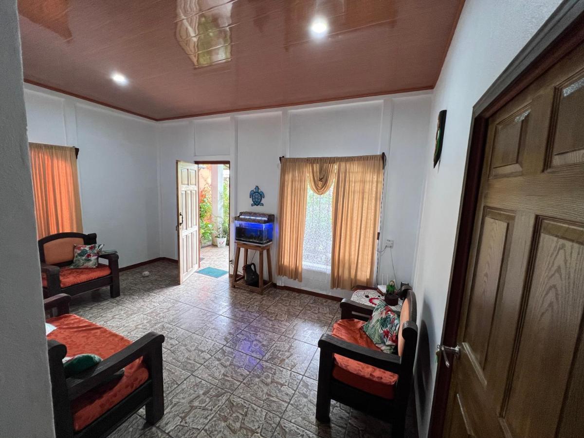 Natural Experience House Тортугеро Экстерьер фото